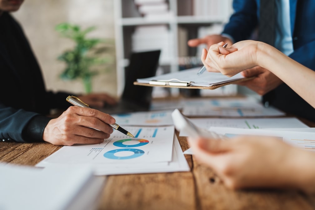 shutterstock_2285326771-min Accounting and Technology